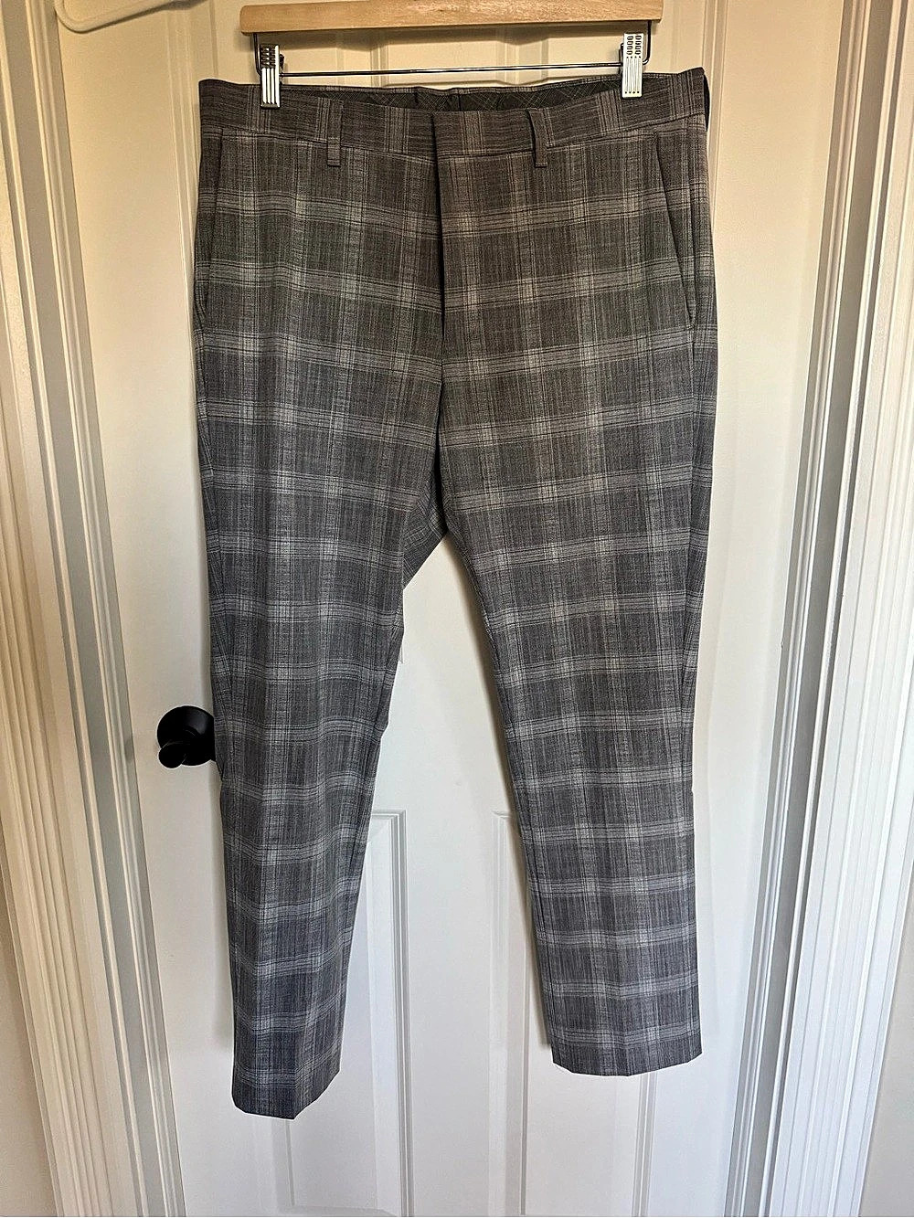 Murano Evan Fit Plaid Dress Pants Gray Waist 34x30